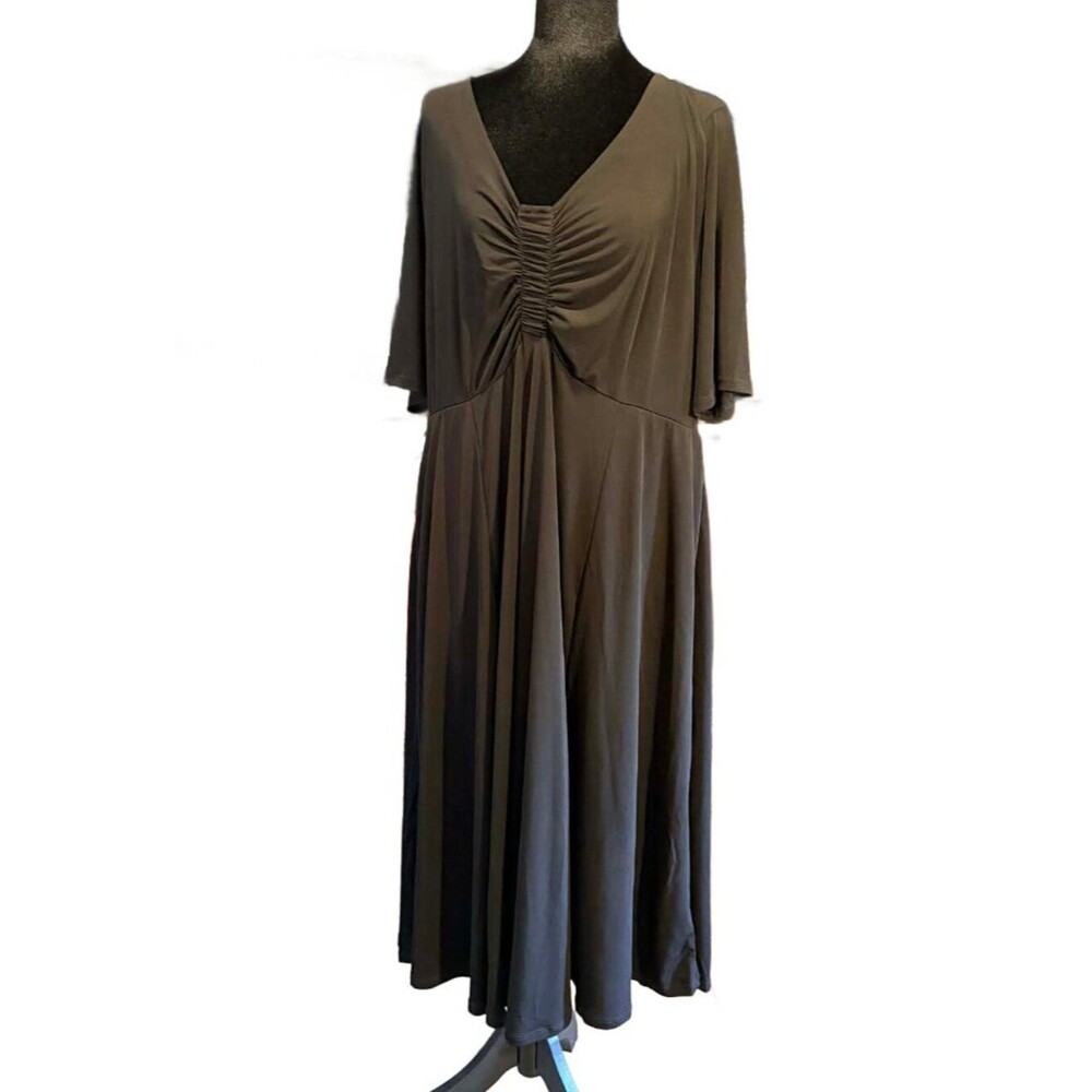 Torrid Ruched Midi Dress